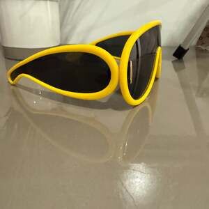 LOEWE Injected Acetate Shield Wave Mask Sunglasses in Shiny Yellow